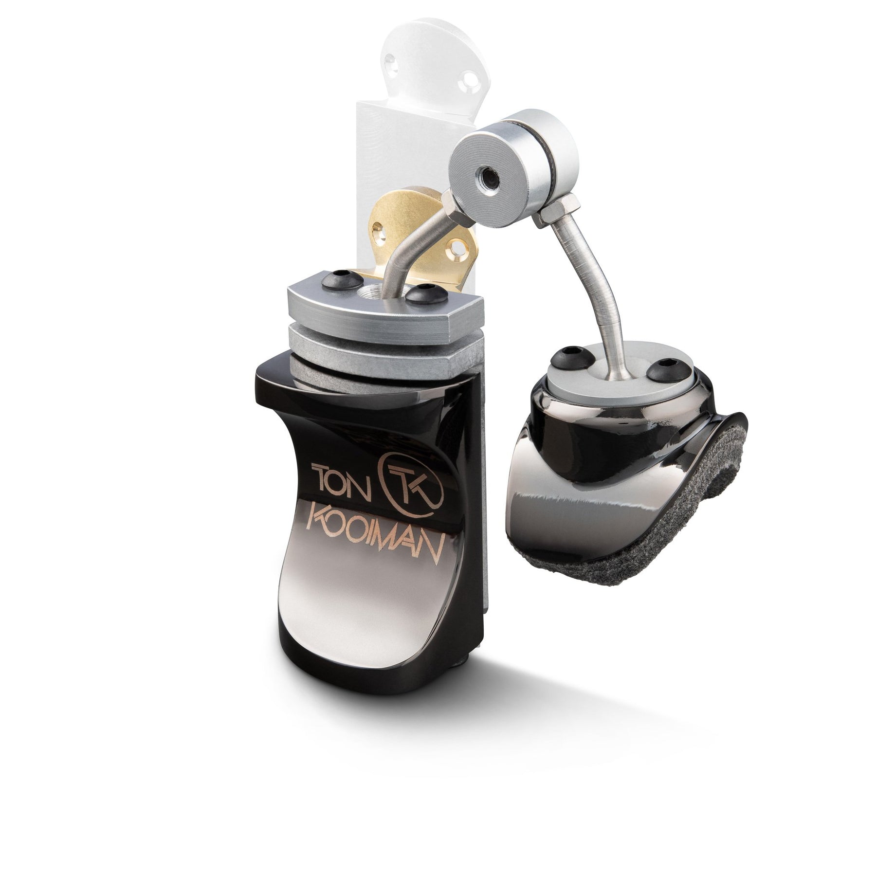 backun-kooiman-thumb-rest-with-custom-plate-2